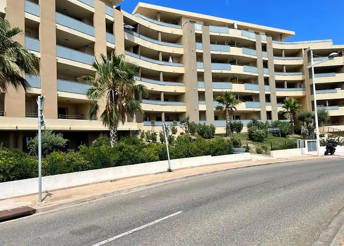 T2 Moderne Et Lumineux, Clim, Terrasse Et Vue Lägenhet Bastia (Corsica)